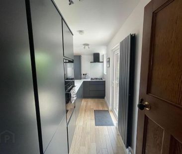 7 Sydenham Crescent, Belfast, BT4 1PX - Photo 3