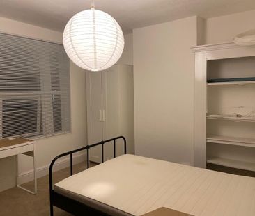 4 bedroom house - Photo 5