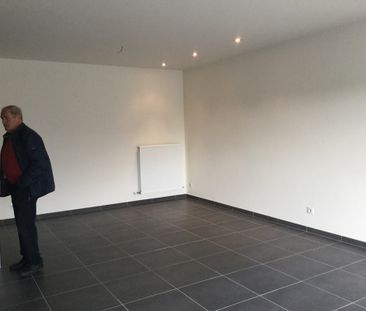 - Leuk gelijkvloers appartement met open zicht (midden rechts) - Photo 3