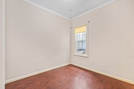 649 Queensberry Street, North Melbourne VIC 3051 - House For Rent | Domain - Photo 4