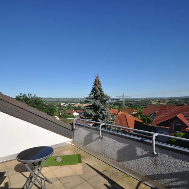 Großzügige Dach Wohnung mit großer Dachterrasse - Photo 1