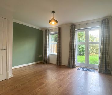 Chester High Road, Neston, CH64 3TE - Photo 1