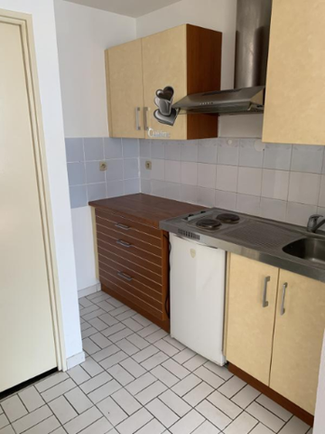 Location Appartement 2 pièces 32m² ST OMER 62500 - Photo 4