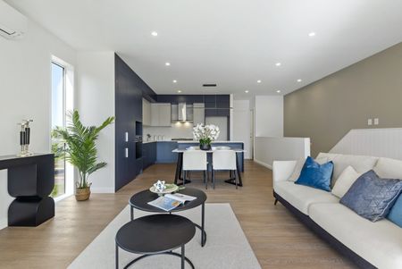 Karaka - 4 Bedrooms with 2.5 Bathrooms - Photo 5