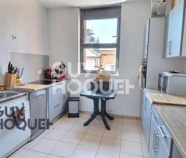 Bernay, Résidence Gambetta. - Photo 4