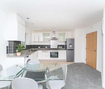 Fairfield Road, UB8 - Photo 3