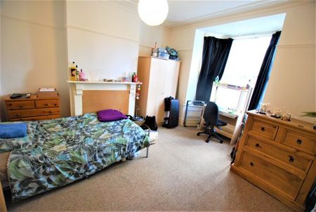 135 Club Garden Road, Sharrow - Photo 5