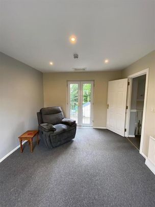 19a Dromore Street, Banbridge, BT32 4DL - Photo 1