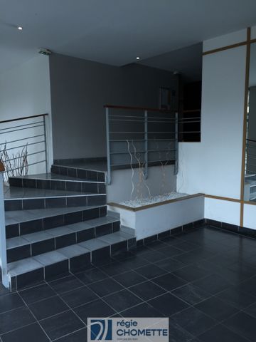 APPARTEMENT, - Photo 3