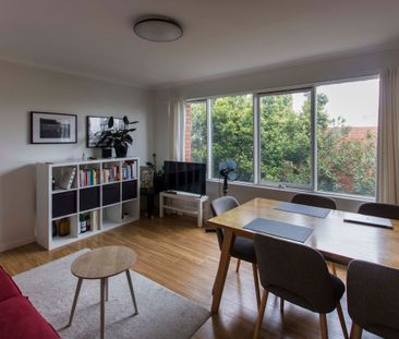 Spacious, Light-Filled Apartment - Photo 6