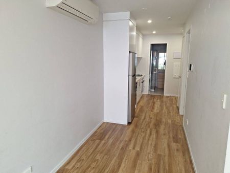 Great 1 Bedroom Apartment - Photo 4