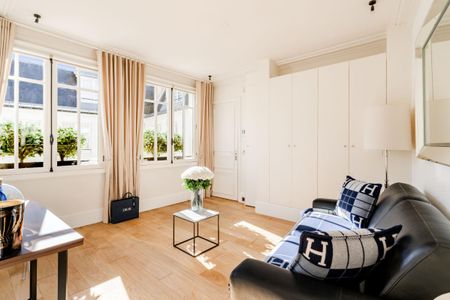 Location Appartement 2 pièces Meublé 40m² PARIS 1er - Photo 2