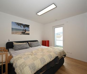 Neuwertige Dachterrassenwohnung mit EBK - Leidenschaft für Wohnen &... - Photo 3