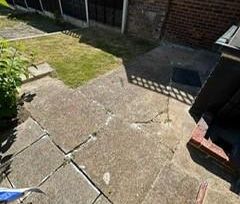 2 bedroom semi-detached house to rent - Photo 6