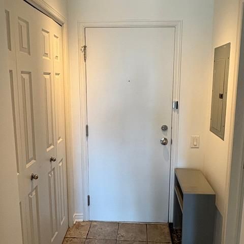 1235 Rue Bishop - Photo 1