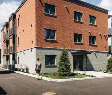 IMMEUBLE NEUF - Électros (5), wifi, a/c, stationnement (1) inclus -... - Photo 2