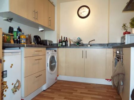 Bedford Place, Central - Photo 3
