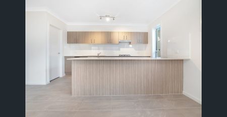 Your Perfect Retreat Awaits: Spacious House for Rent in Shell Cove! - Photo 2