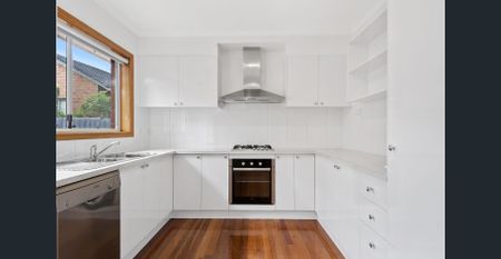 Modern 3-Bedroom Home in Great Location - Photo 4