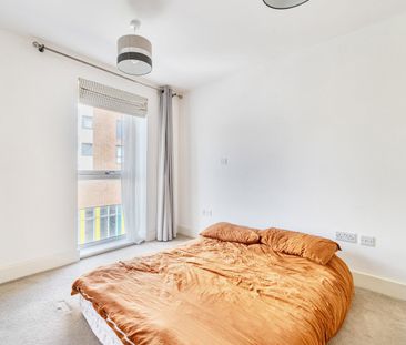 2 bedroom apartment to rent - Photo 6