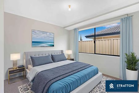 “Modern Family Home in Seville Grove” - Photo 5