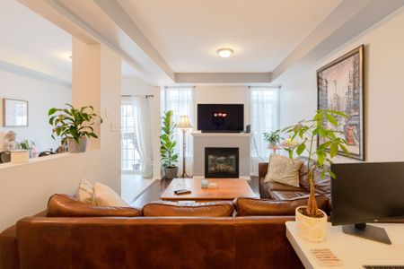 For Lease - 819 Tabaret Street, Kanata, Ontario - Photo 2