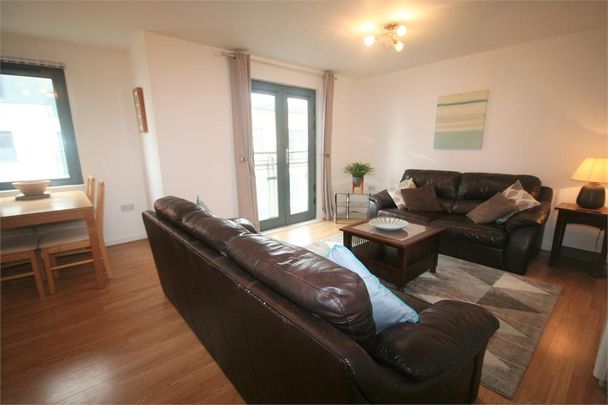 2 bedroom apartment to rent - Photo 1