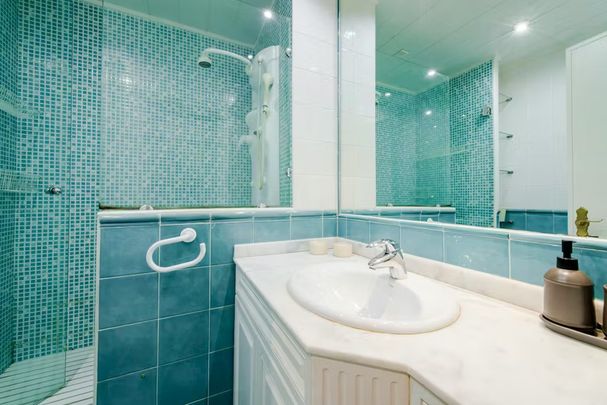 Calle de Francisco Gervás, Madrid, Community of Madrid 28020 - Photo 1