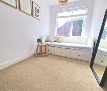 2 Bedroom Terraced To Let - Photo 4