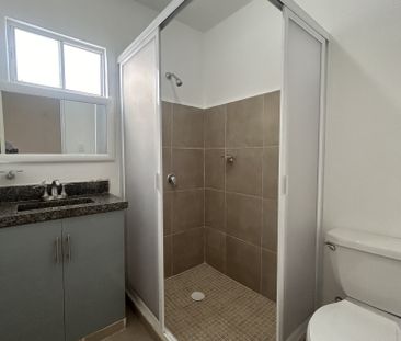 Casa de 3 habitaciones, sin muebles, en privada con amenidades. - Photo 3