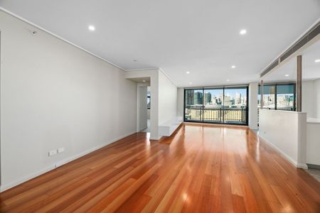 1204/21 Cadigal Avenue, Pyrmont, NSW 2009 - Photo 3