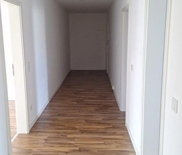 NEU SANIERT / BLICK INS GRÜNE / ZENTRAL IN GUTER LAGE - Photo 1