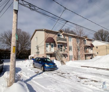 Bel Appartement - 83 Rue Osborne #4 - Photo 2