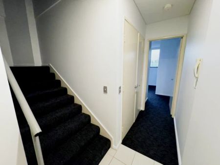 811 S Dowling St, Sydney - Photo 4