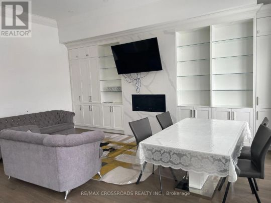 89 CADORNA AVENUE - Photo 1