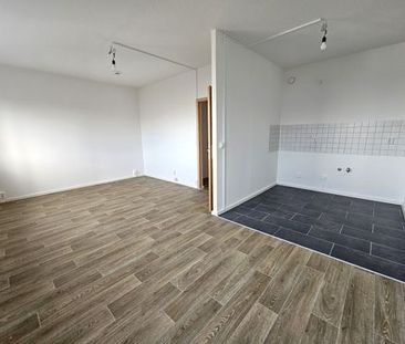 Ja, das ist sie – Wohnung mit Stil sucht Mieter:in! 300€ Einzugsgut... - Photo 1