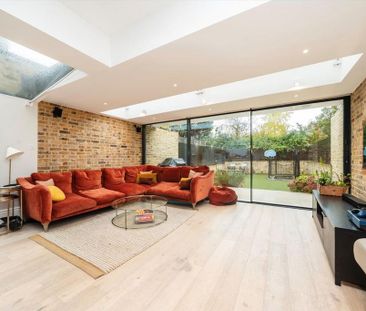 4 bedroom house to rent - Photo 2