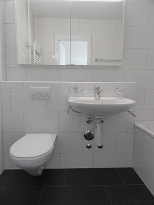 Your new home in the lively Bern-West! - Photo 1