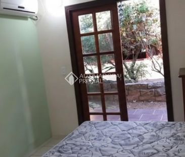 Casa com 6 quartos e 200m² para alugar em Campeche, Florianópolis. - Foto 2