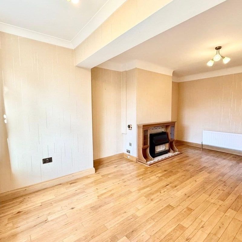 Manston Way - Photo 1