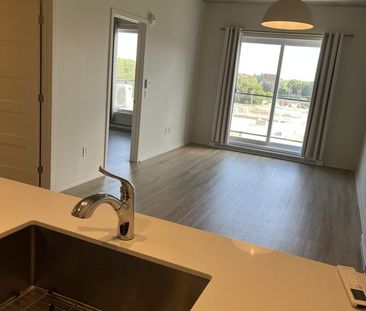 3½ Contemporain Au 7e étage Du Liveo - Photo 3