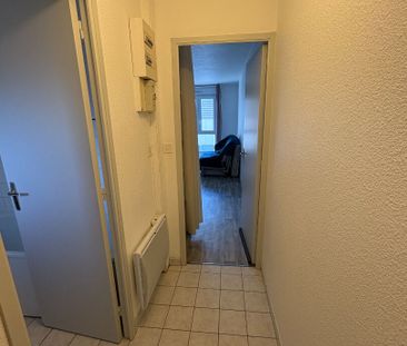 Location Appartement 1 pièce 23m² - Photo 5