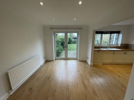 4 bedroom house to rent - Photo 3