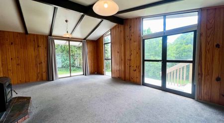 1 WEEK RENT FREE AVAILABLE! - Photo 3