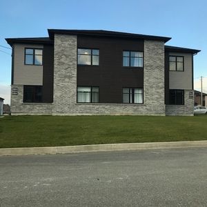 1er AVRIL-5 1/2 Rock Forest (Sherbrooke) - Photo 3