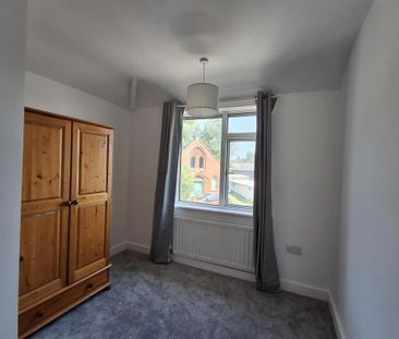 2 bedroom house share to rent - Photo 2