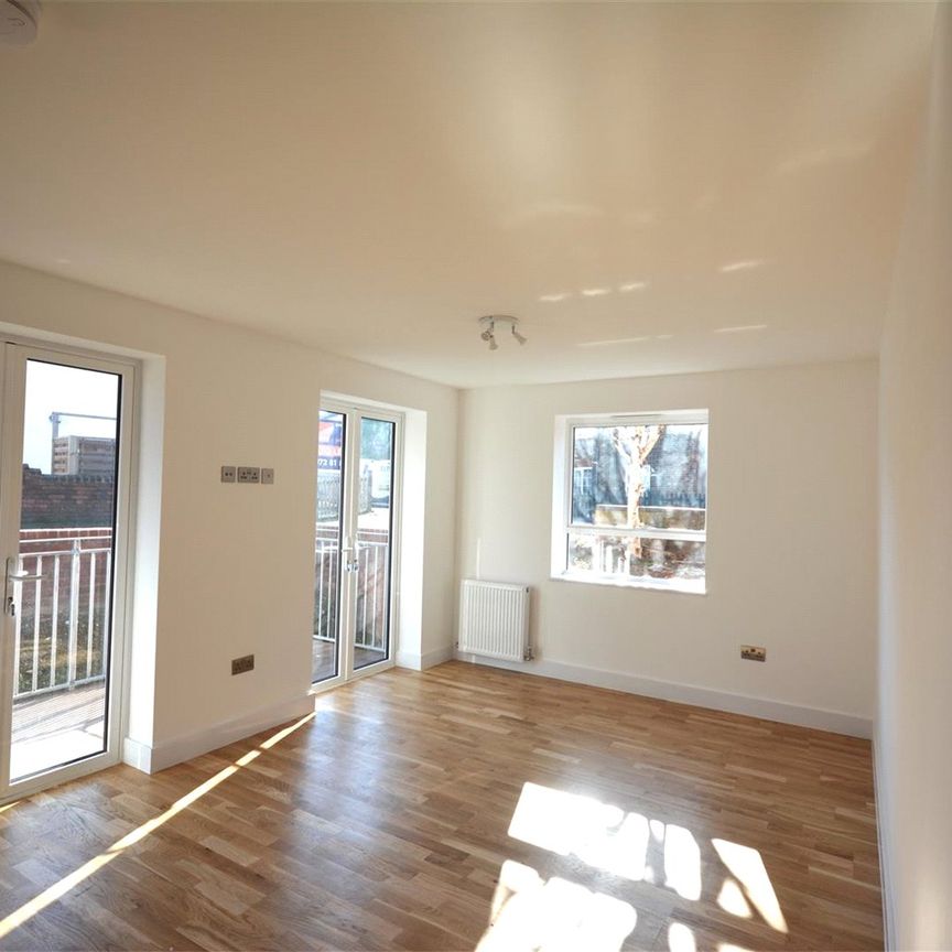 East Street, Epsom, Surrey, KT17 1EB - Photo 1