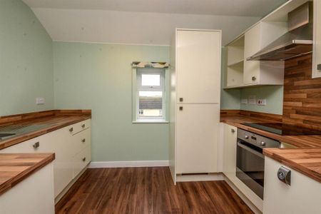 2 bedroom apartment to rent - Photo 5
