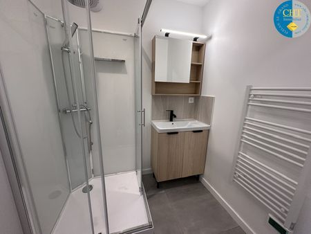 Location Maison 4 pièces 71m² GUER 56380 - Photo 5