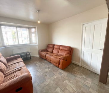 Westlea Road, Leamington Spa, CV31 - Photo 5